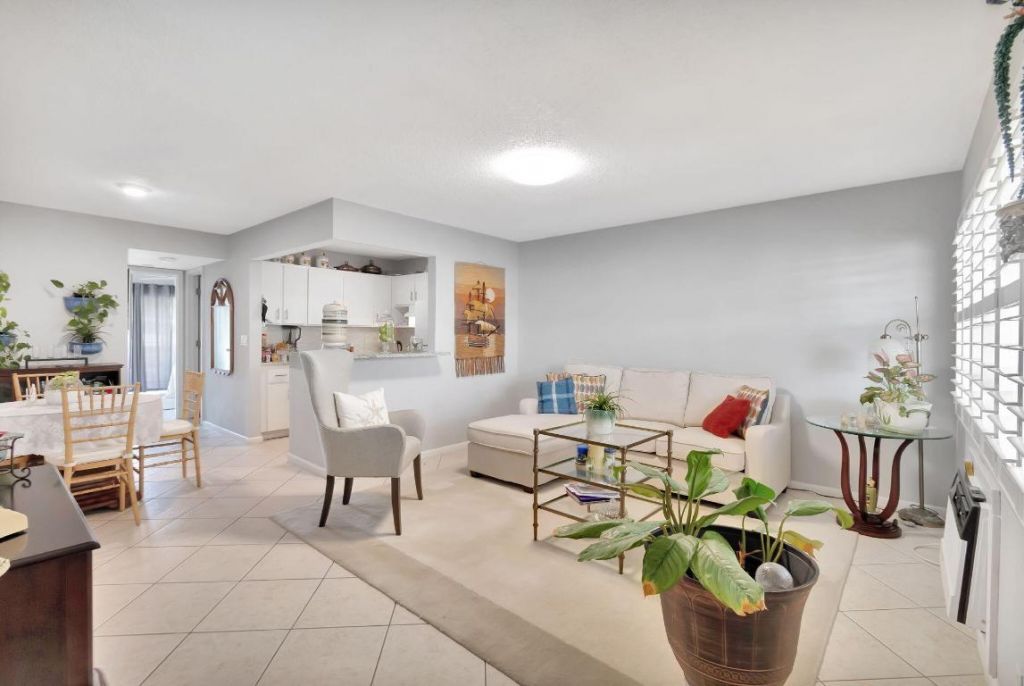 46 Andover B, West Palm Beach, FL 33417 Photo