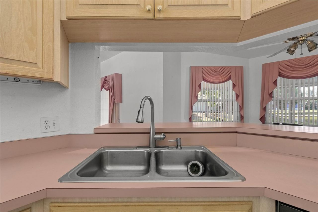 2500 S 62nd Avenue, Saint Petersburg, FL 33712 Photo