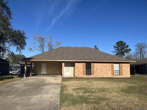7547 Green Gate Dr, Baton Rouge, LA 70811