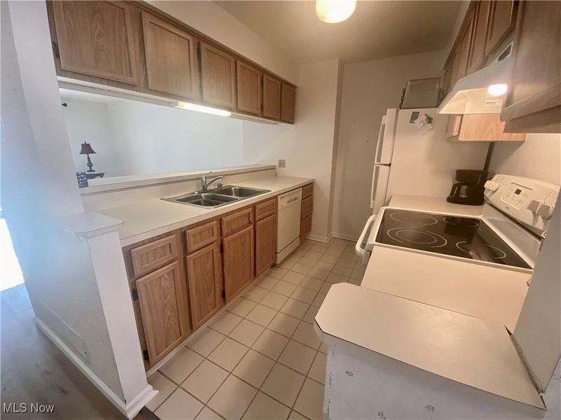 2944 Heatherwood Court, Stow, OH 44224 Photo 10