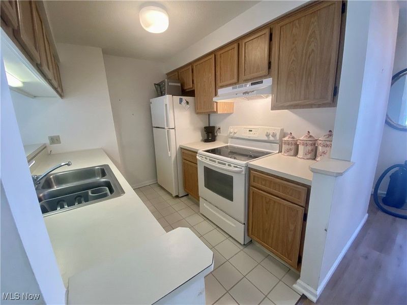 2944 Heatherwood Court, Stow, OH 44224 Photo 11