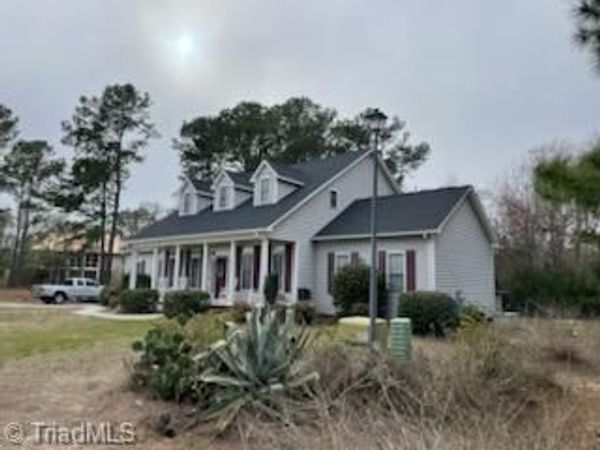 204 Rudder Lane, Sneads Ferry, NC 28460