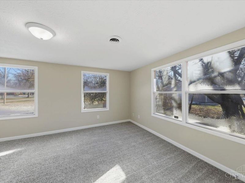 12130 Lakefront Drive, Paint Twp, OH 45133 Photo 12