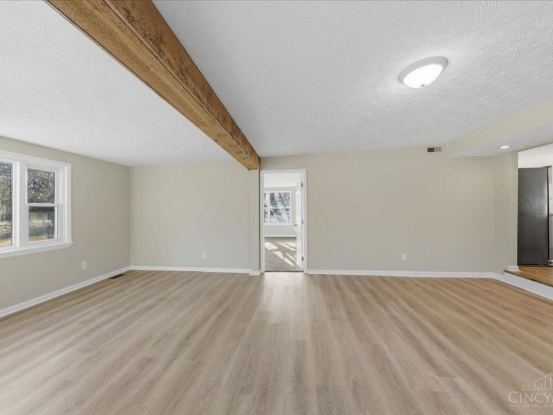 12130 Lakefront Drive, Paint Twp, OH 45133 Photo 2