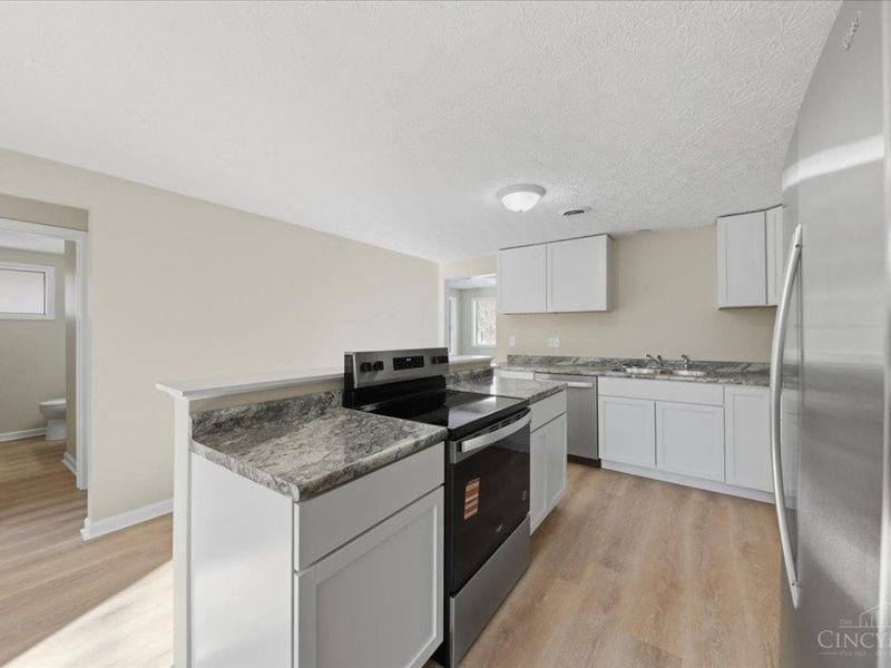 12130 Lakefront Drive, Paint Twp, OH 45133 Photo 7