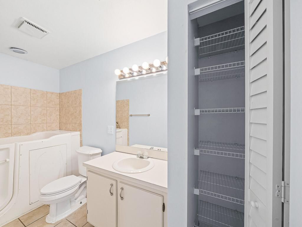 730 NW 27th Avenue, Unit Apt A, Delray Beach, FL 33445 Photo