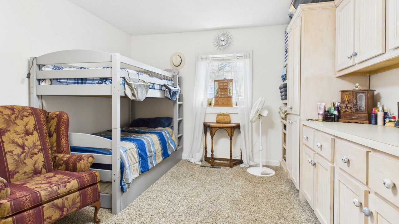 1709 N Highway 17a Photo 16