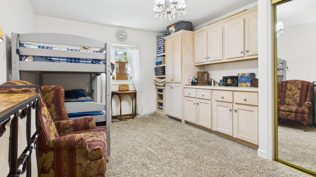 1709 N Highway 17a Photo 17