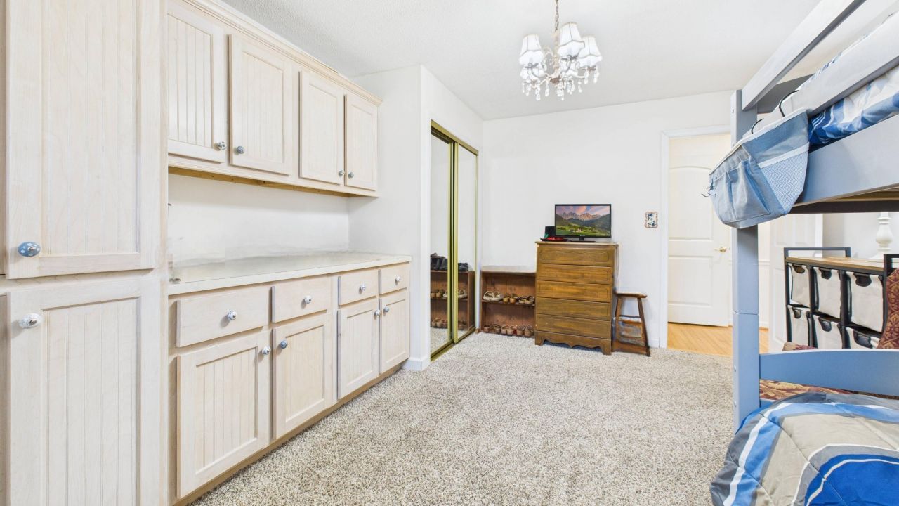 1709 N Highway 17a Photo 18