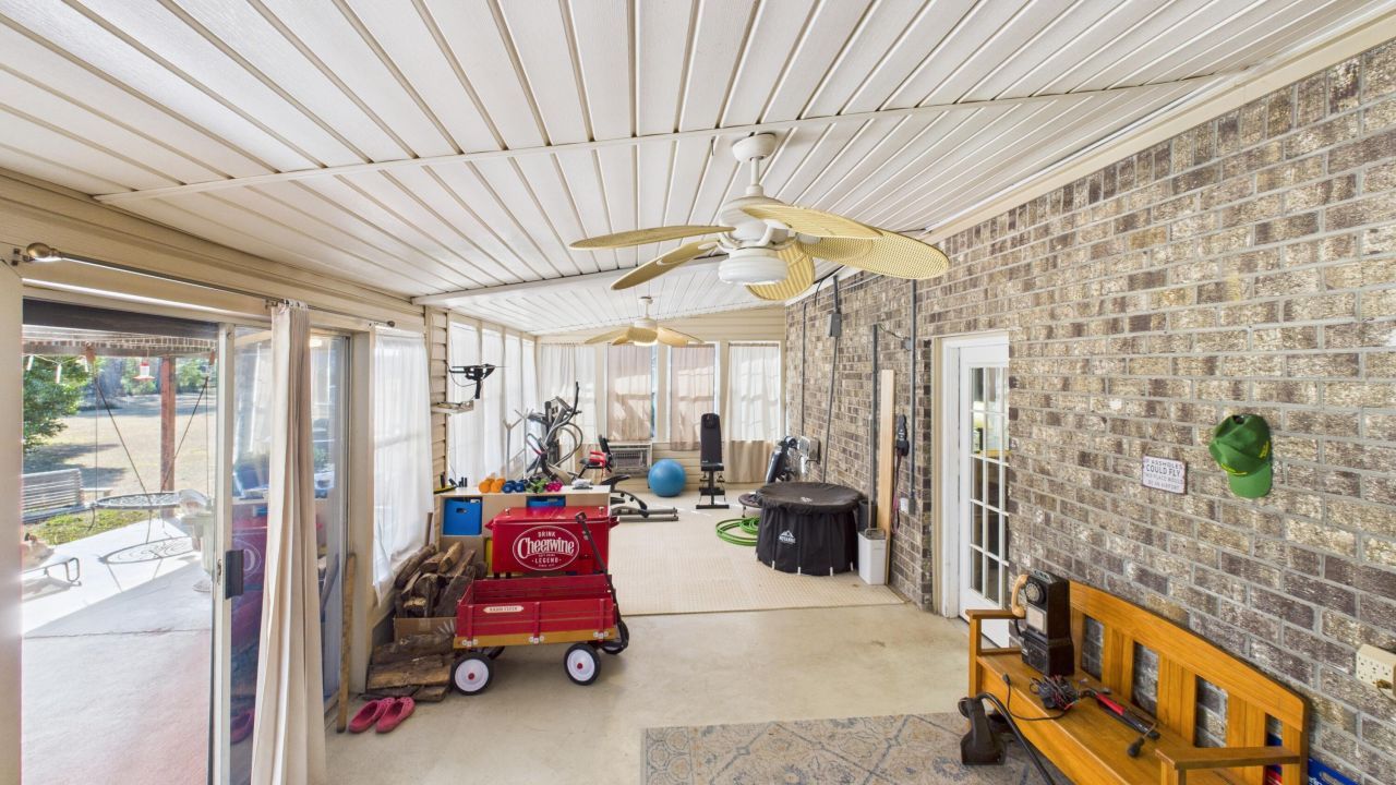 1709 N Highway 17a Photo 25