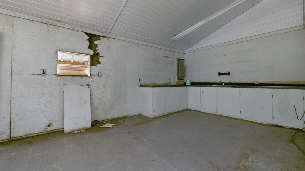 1709 N Highway 17a Photo 32