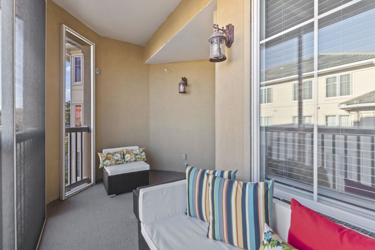 2180 Waterview Dr. Photo 14