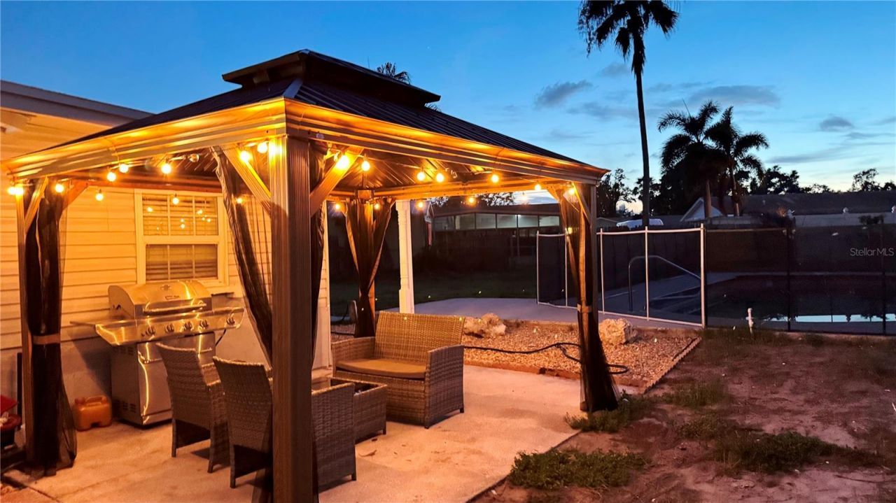 2702 38th Street W, Bradenton, FL 34205 Photo