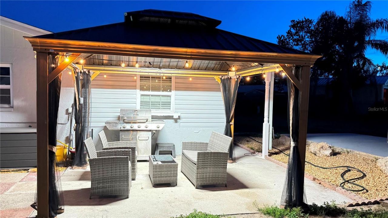 2702 38th Street W, Bradenton, FL 34205 Photo