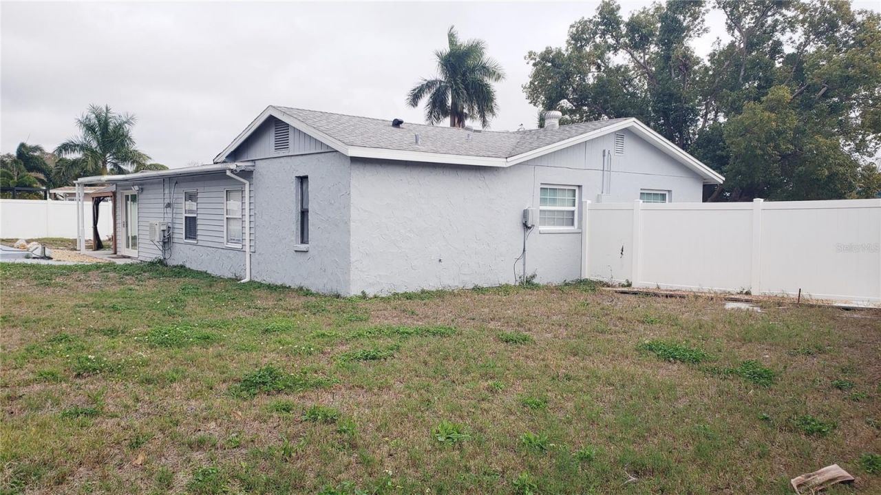 2702 38th Street W, Bradenton, FL 34205 Photo