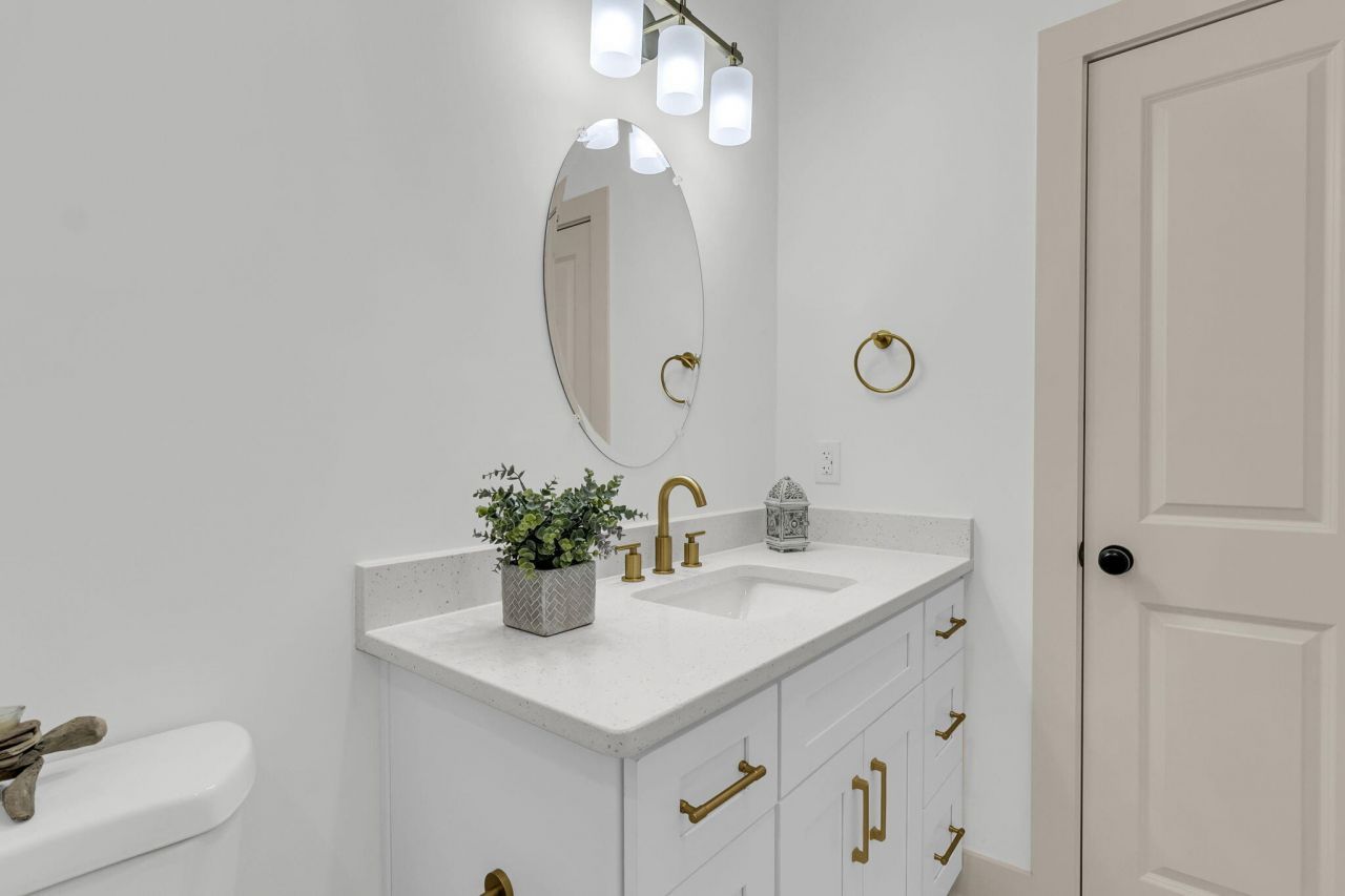 4007 Gravely Avenue Photo 24