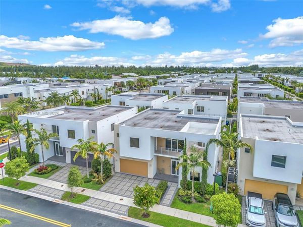 7457 NW 101st Ave, Unit 7457, Doral, FL 33178