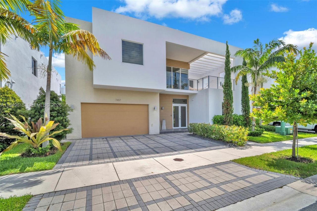 7457 NW 101st Ave, Unit 7457, Doral, FL 33178 Photo