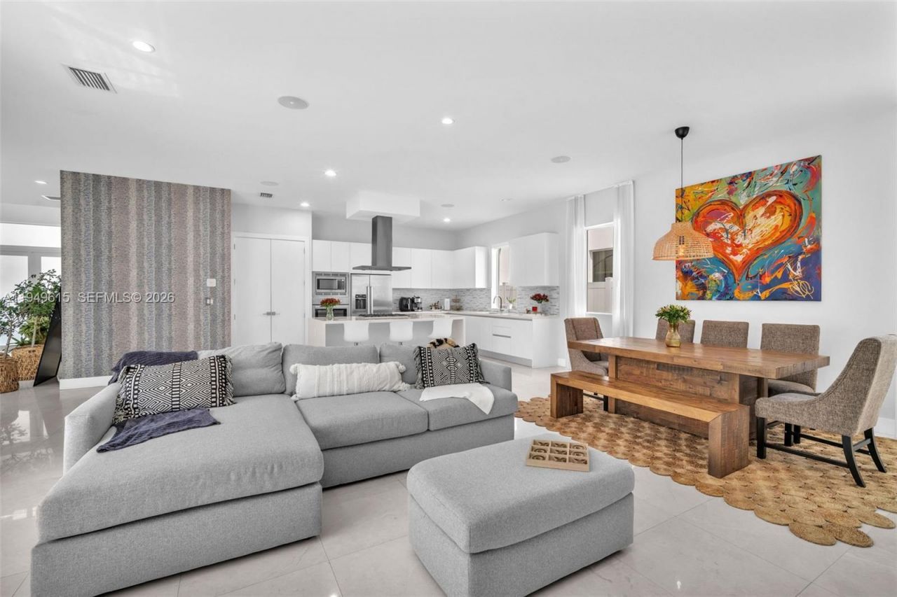 7457 NW 101st Ave, Unit 7457, Doral, FL 33178 Photo