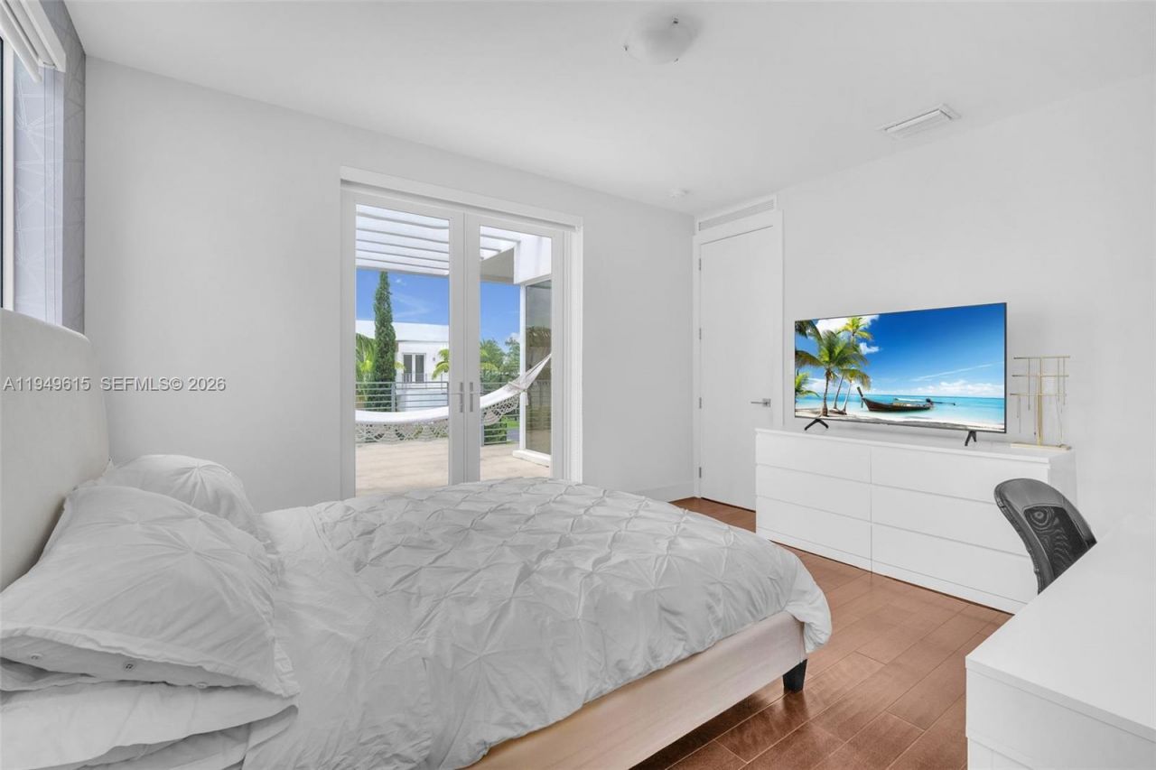 7457 NW 101st Ave, Unit 7457, Doral, FL 33178 Photo