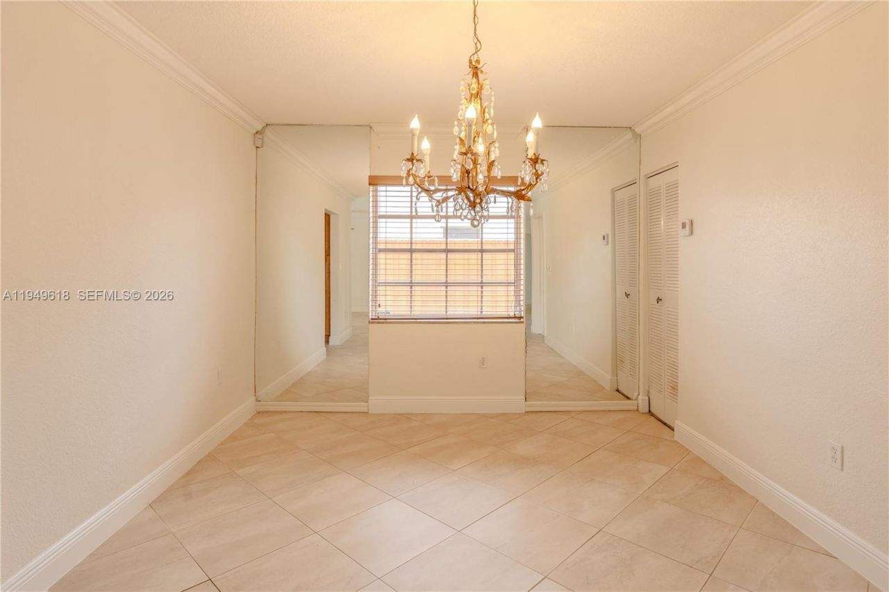 2431 SW 124 Ave, Miami, FL 33175 Photo