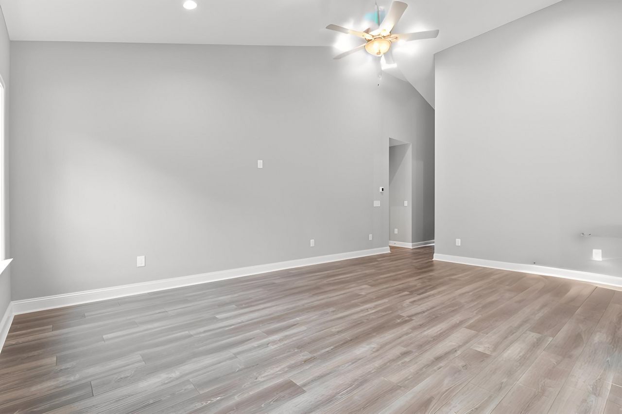 565 Timber Creek Dr. Photo 18