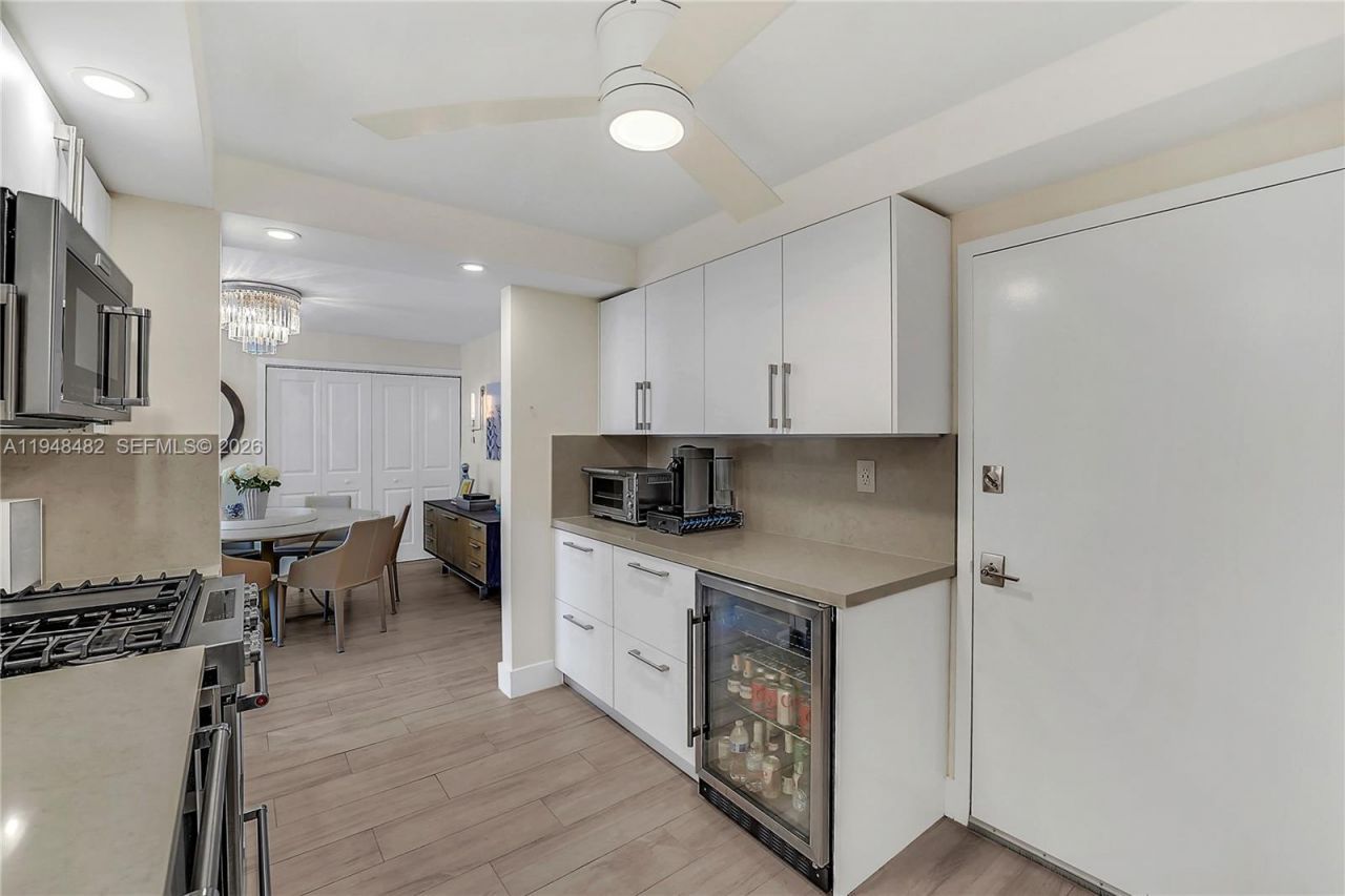 2030 S Ocean Dr, Unit 410, Hallandale Beach, FL 33009 Photo