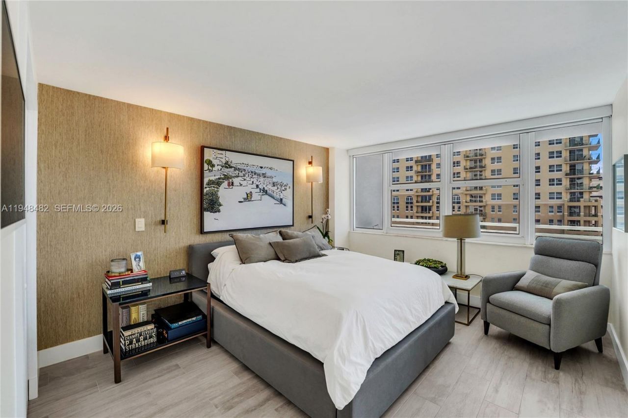 2030 S Ocean Dr, Unit 410, Hallandale Beach, FL 33009 Photo