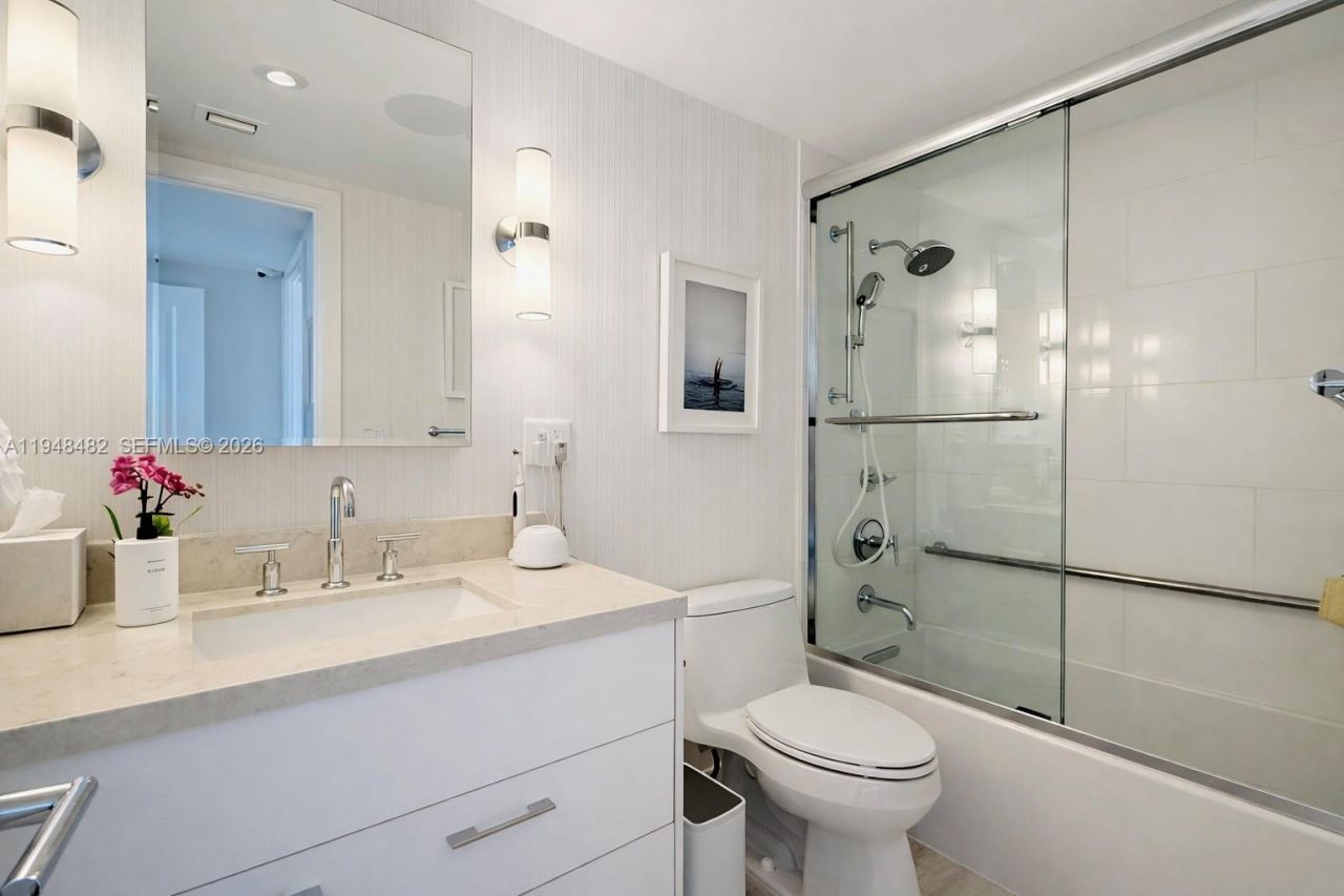 2030 S Ocean Dr, Unit 410, Hallandale Beach, FL 33009 Photo