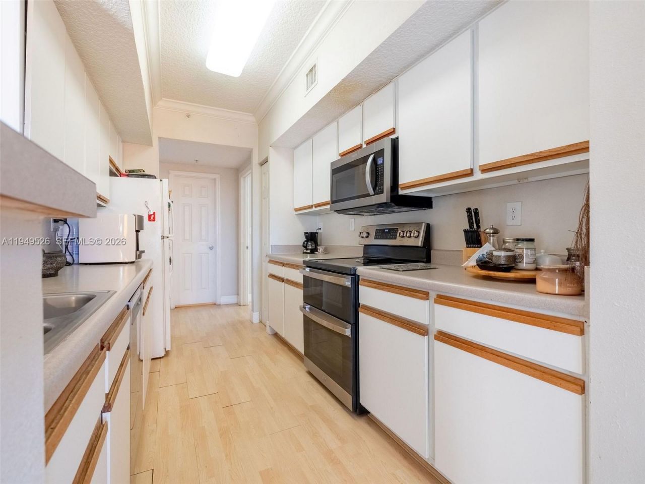 11700 SW 2nd St, Unit 13202, Pembroke Pines, FL 33025 Photo