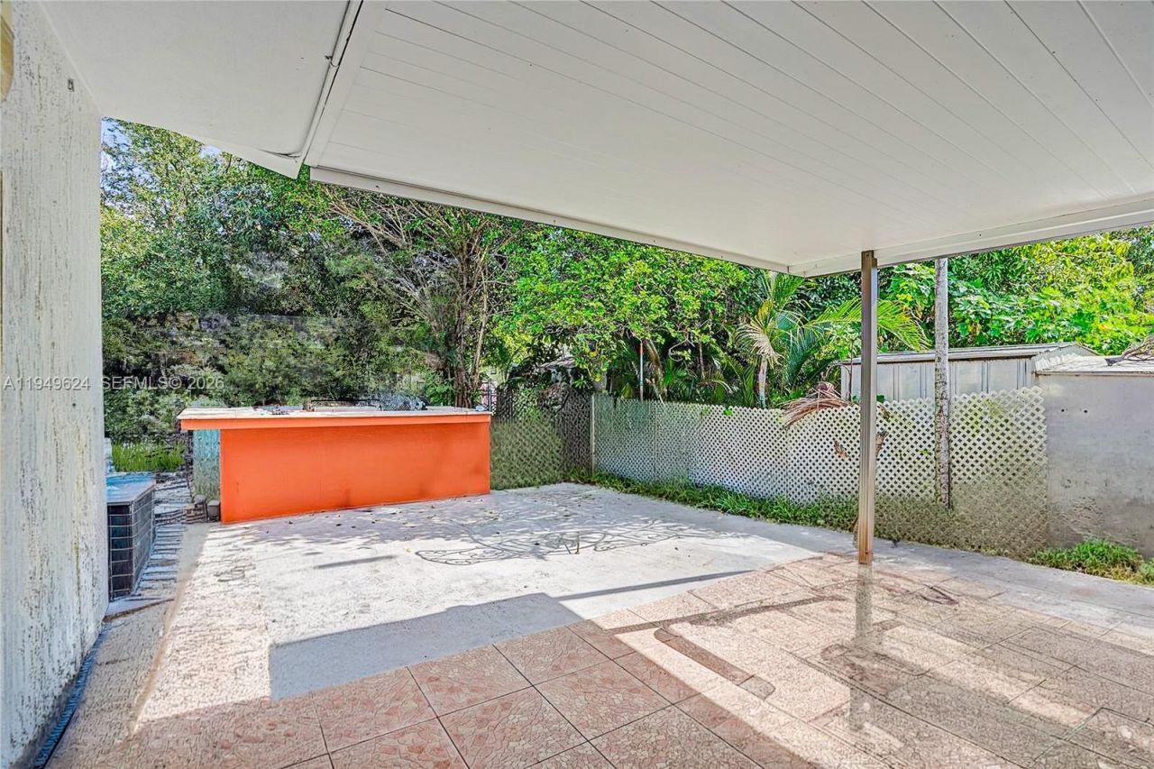 901 NW 34th Ave, Miami, FL 33125 Photo