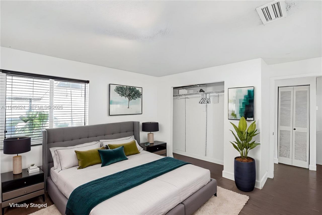 901 NW 34th Ave, Miami, FL 33125 Photo
