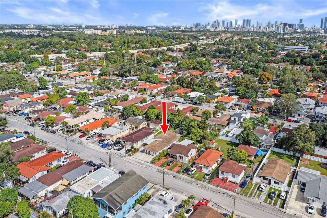 901 NW 34th Ave, Miami, FL 33125 Photo
