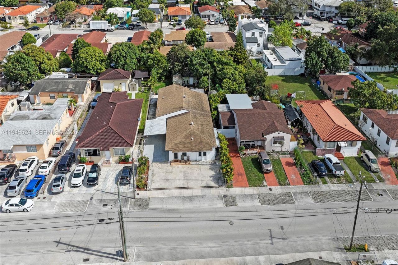 901 NW 34th Ave, Miami, FL 33125 Photo