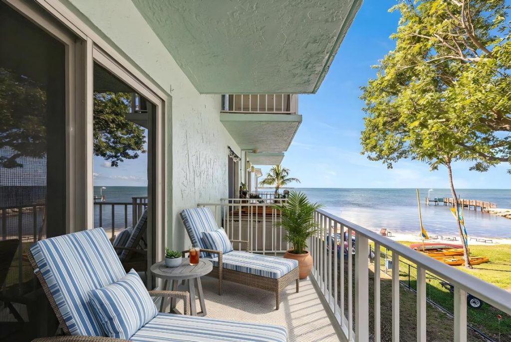 92550 Overseas Highway, Unit 214, Tavernier, FL 33070 Photo