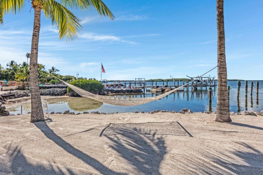 92550 Overseas Highway, Unit 214, Tavernier, FL 33070 Photo