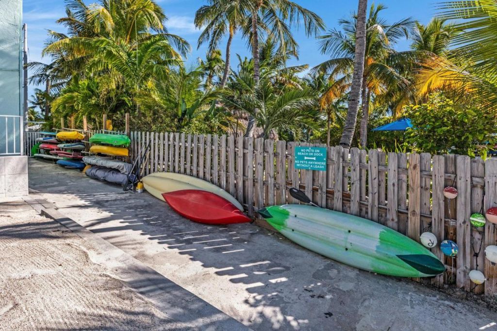 92550 Overseas Highway, Unit 214, Tavernier, FL 33070 Photo