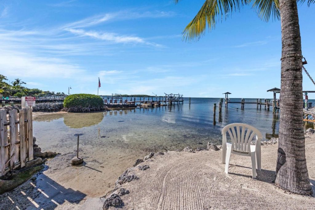 92550 Overseas Highway, Unit 214, Tavernier, FL 33070 Photo