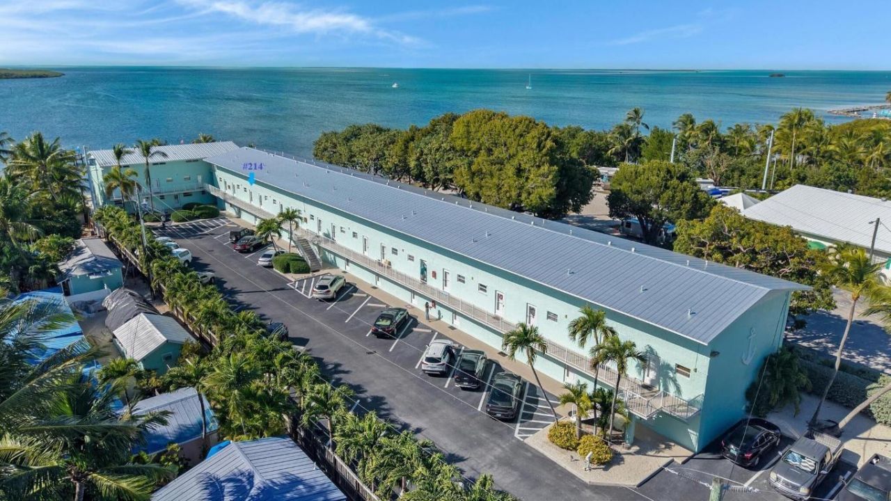 92550 Overseas Highway, Unit 214, Tavernier, FL 33070 Photo