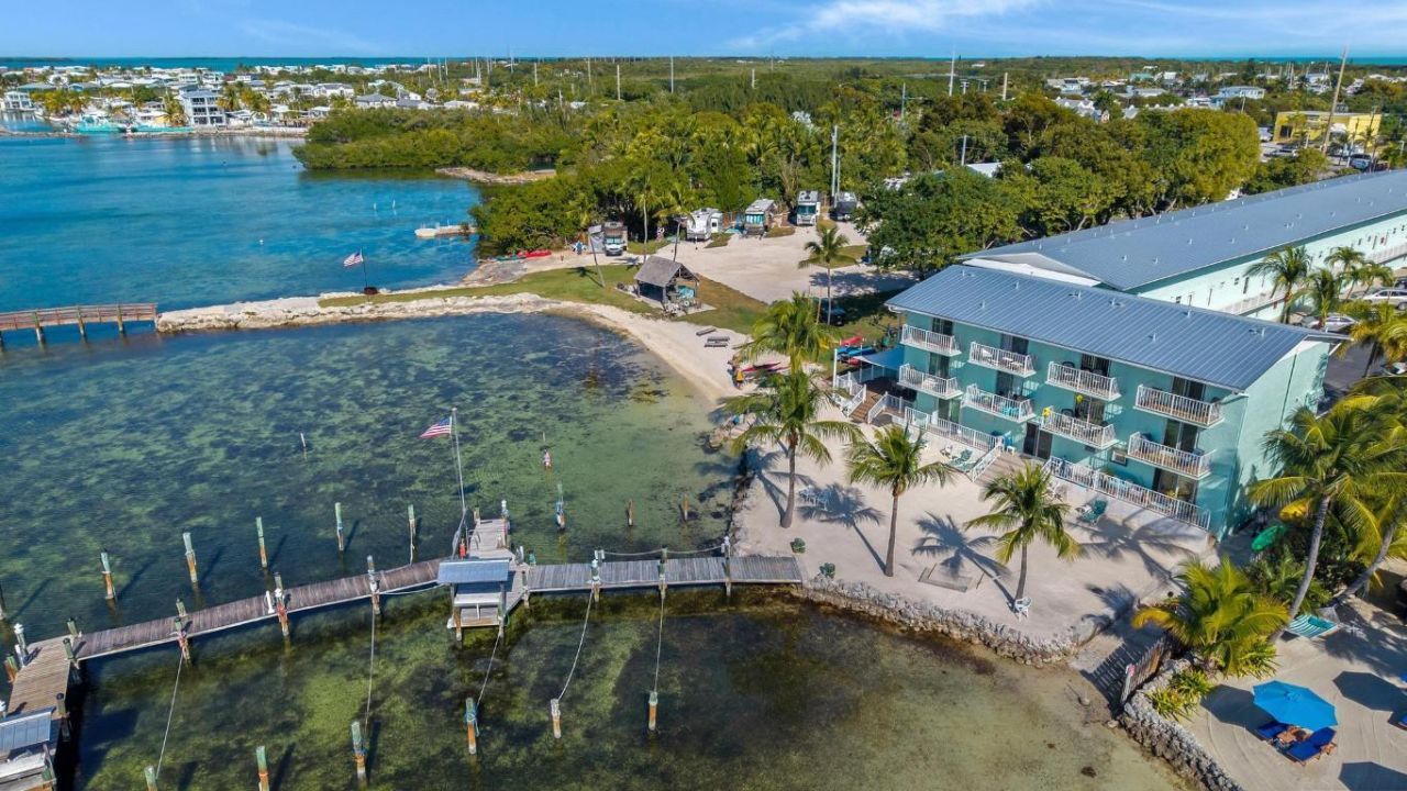 92550 Overseas Highway, Unit 214, Tavernier, FL 33070 Photo