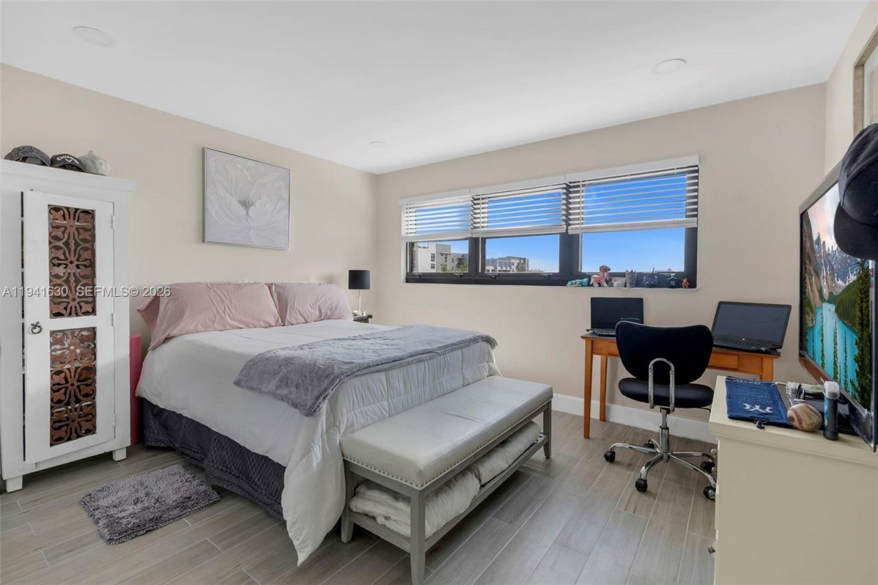 3200 Port Royale Dr N, Unit 705, Fort Lauderdale, FL 33308 Photo