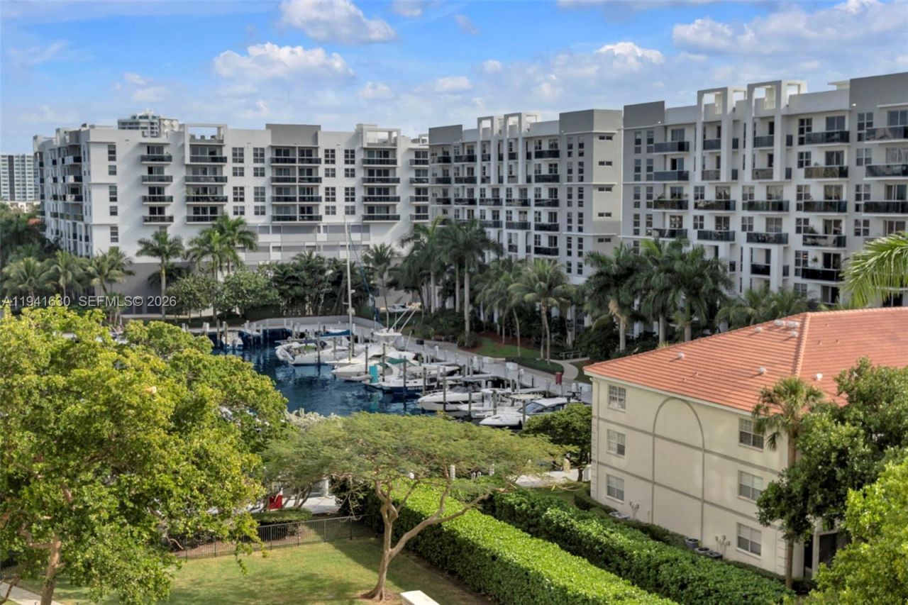 3200 Port Royale Dr N, Unit 705, Fort Lauderdale, FL 33308 Photo