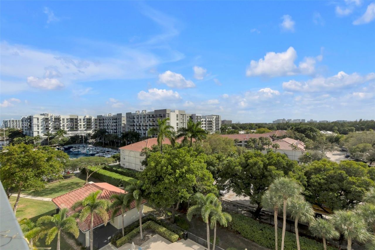 3200 Port Royale Dr N, Unit 705, Fort Lauderdale, FL 33308 Photo