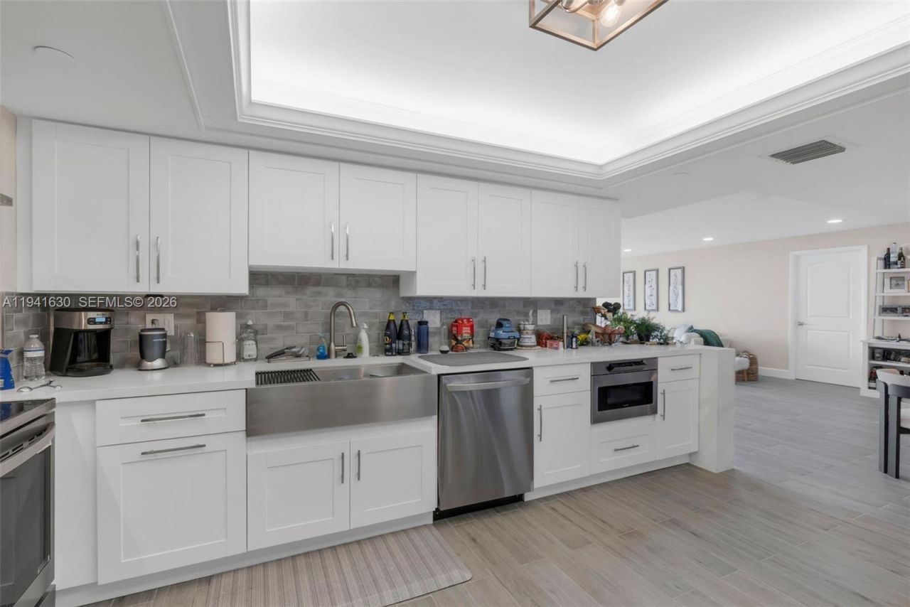 3200 Port Royale Dr N, Unit 705, Fort Lauderdale, FL 33308 Photo