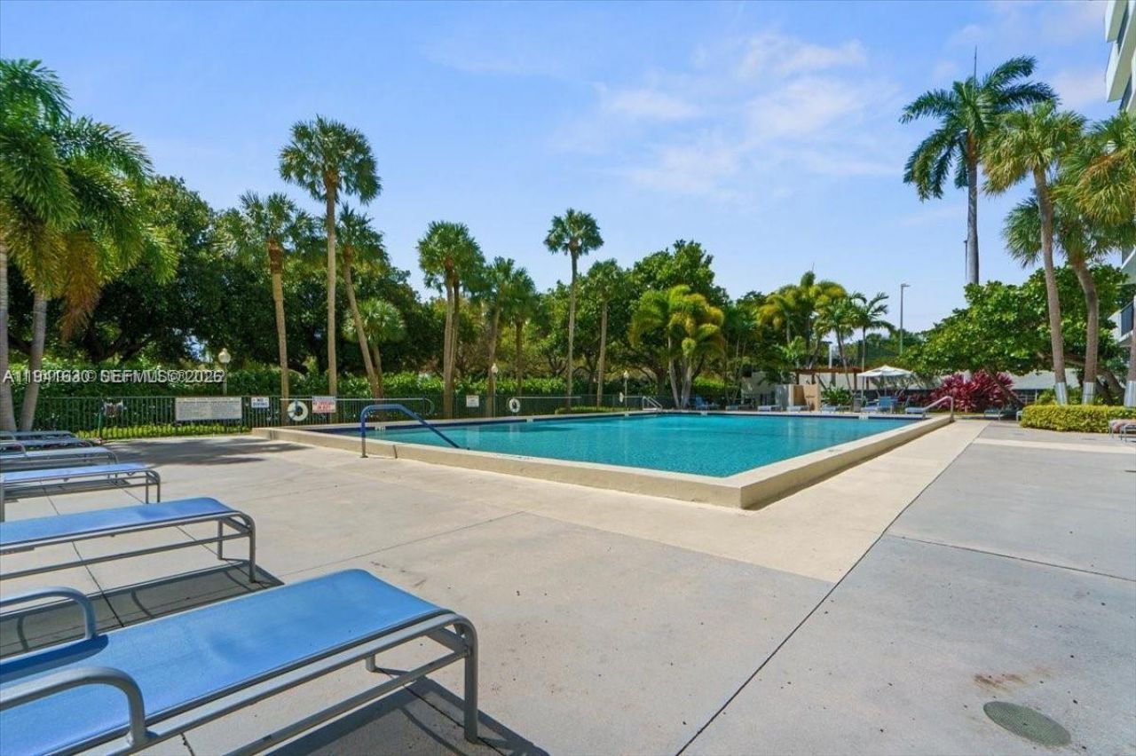 3200 Port Royale Dr N, Unit 705, Fort Lauderdale, FL 33308 Photo