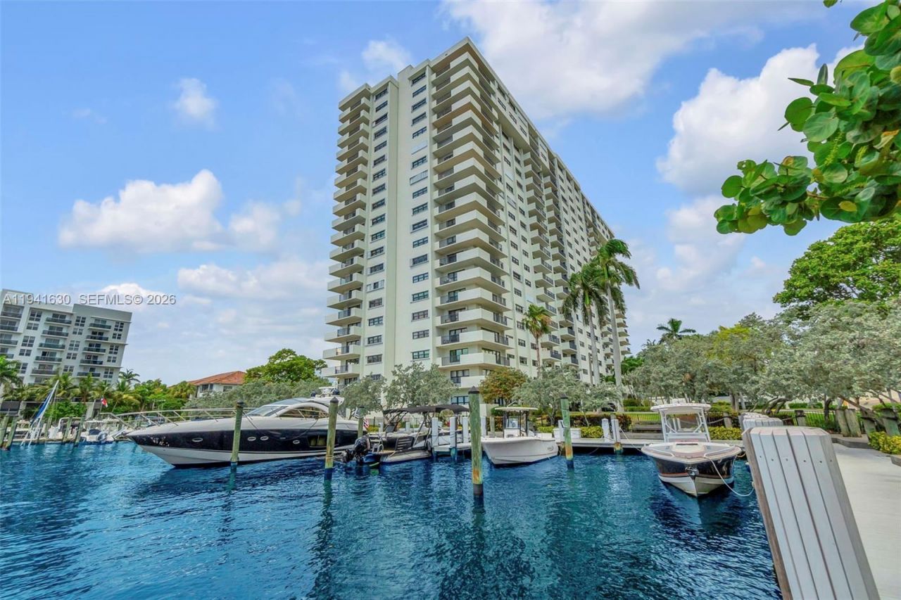 3200 Port Royale Dr N, Unit 705, Fort Lauderdale, FL 33308 Photo