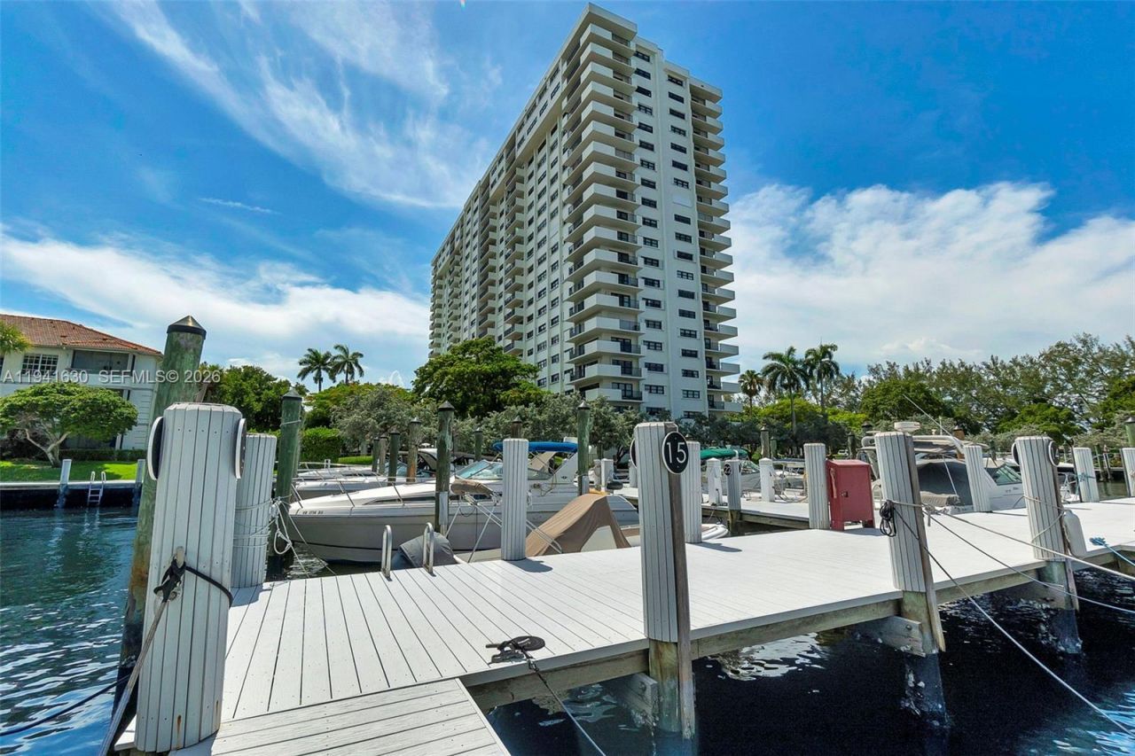 3200 Port Royale Dr N, Unit 705, Fort Lauderdale, FL 33308 Photo
