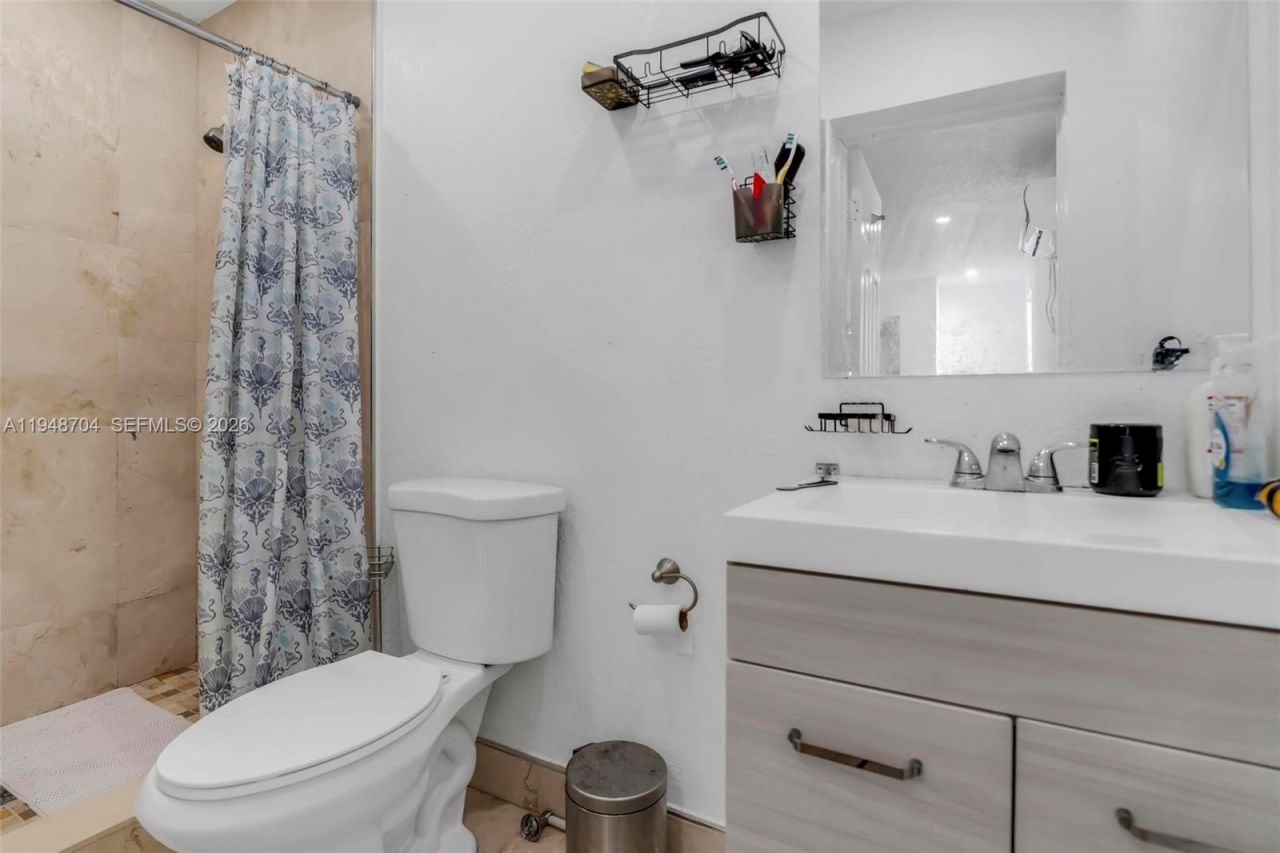 14860 Buchanan St, Miami, FL 33176 Photo