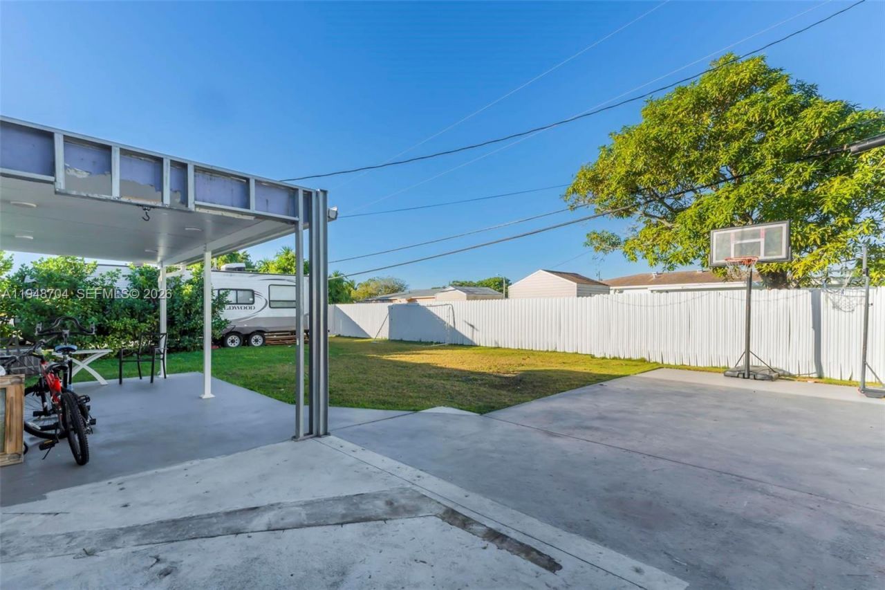 14860 Buchanan St, Miami, FL 33176 Photo