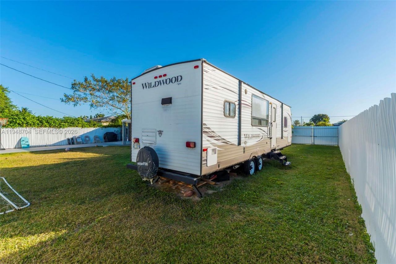 14860 Buchanan St, Miami, FL 33176 Photo